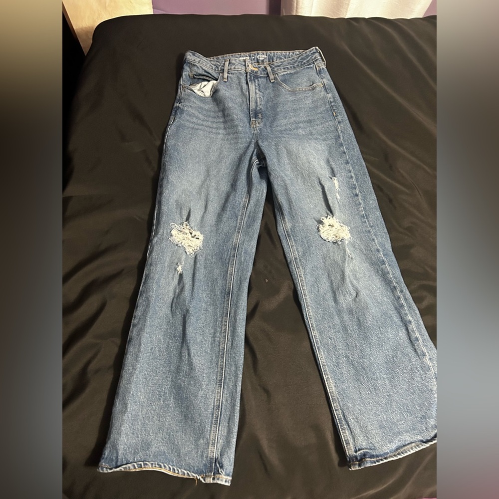 Old Navy Light Blue Distressed Straight Leg Jeans